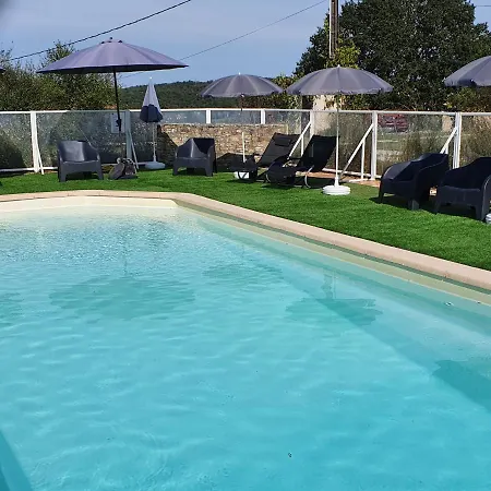 Le Hameau Des Cardenals * Salviac
