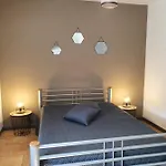Le Hameau Des Cardenals * Salviac