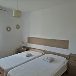 Le Hameau Des Cardenals * Salviac