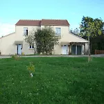 Le Hameau Des Cardenals