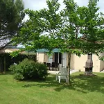 Le Hameau Des Cardenals Casa de Férias *