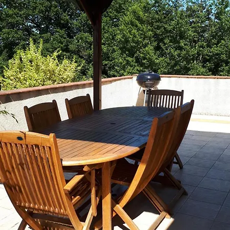 Le Hameau Des Cardenals * Salviac