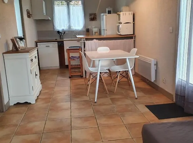 Le Hameau Des Cardenals *