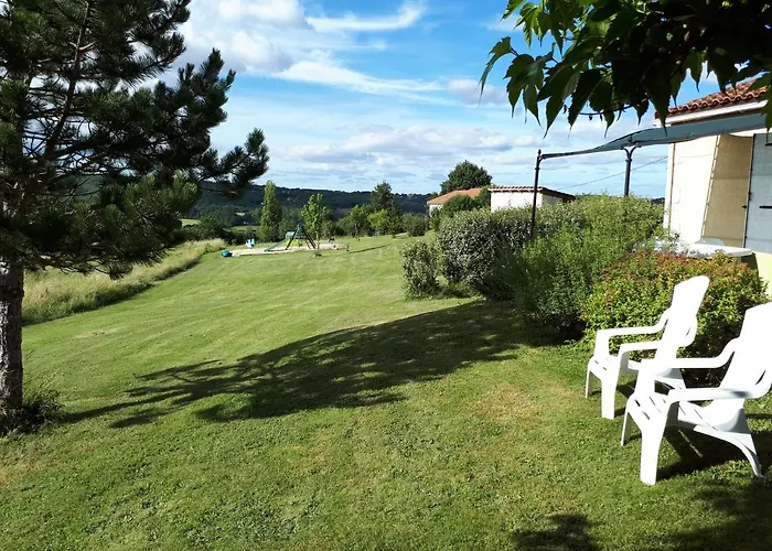 Dom wakacyjny Le Hameau Des Cardenals Salviac