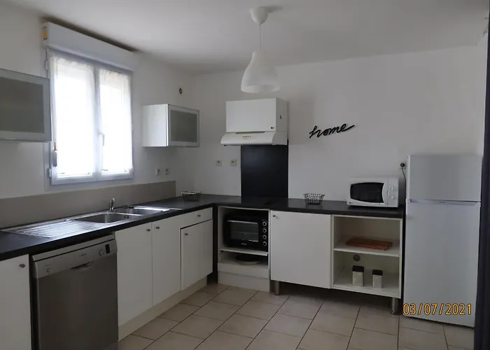 بيت للعطل Le Hameau Des Cardenals Salviac