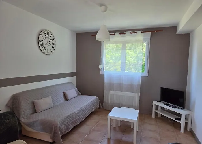 Le Hameau Des Cardenals * Salviac